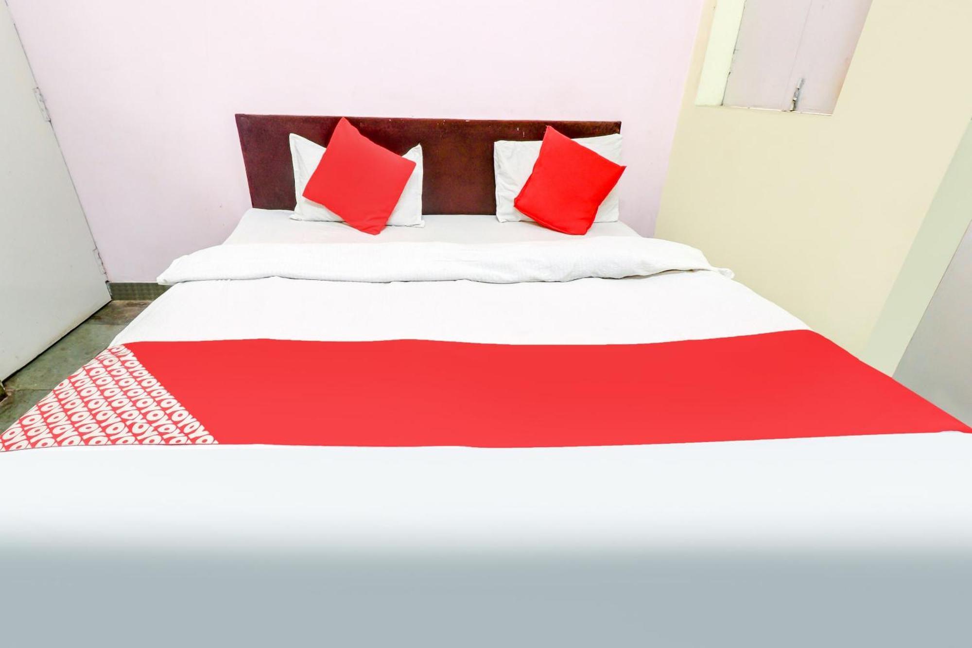 Spot On Siddhi Maa Hotel Gwalior Exterior photo